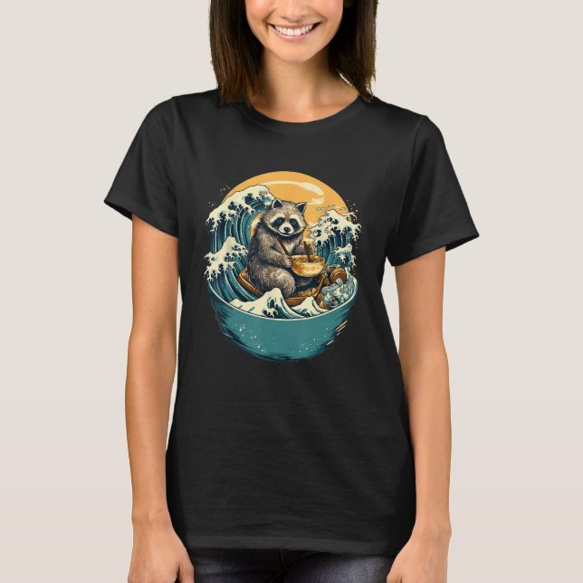 Otaku Raccoon Eat Japanisch Food Ramen Noodles 6 T-Shirt (Vorderseite)