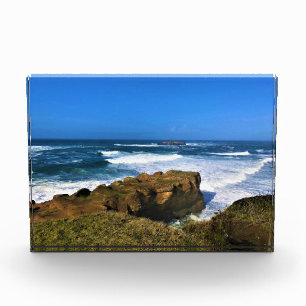 Otter Rock at Devil's Punchbowl Staat Park, Oregon Fotoblock