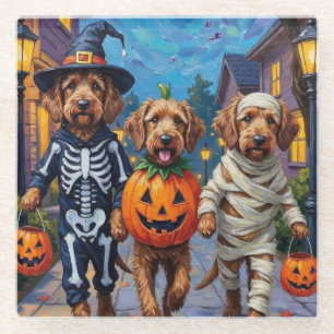 Otterhound beim Trick-or-Treat in Halloween-Kostüm Glasuntersetzer