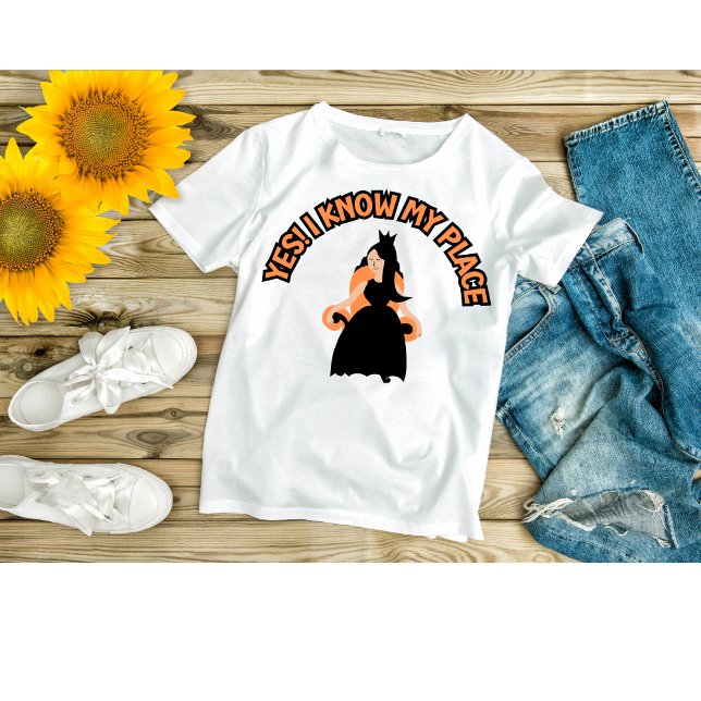 Oui! Je connais mon lieu motivant V-Neck T-Shirt (Créateur téléchargé)