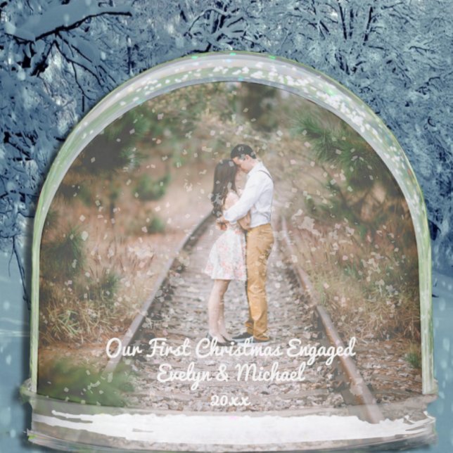 Our First Christmas Couple Photo Schneekugeln (Von Creator hochgeladen)