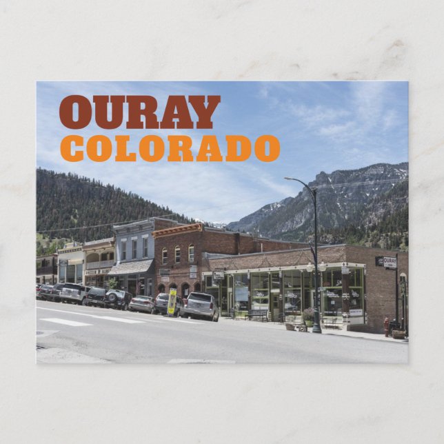 Ouray, Colorado Downtown Street mit Bergen Postkarte (Vorderseite)
