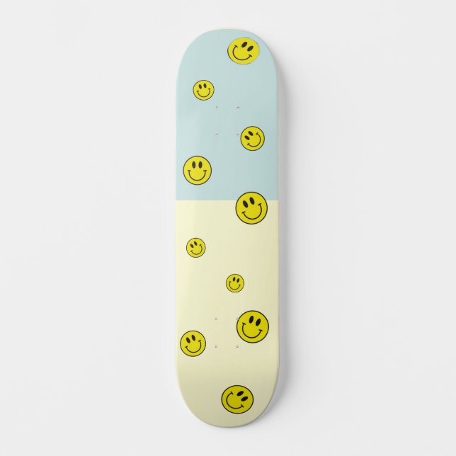 Ours smiley visage skateboard  (Recto)