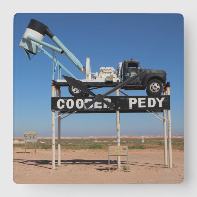 Outback Coober Pedy maßgeschneiderte Souvenir Quadratische Wanduhr (Vorderseite)