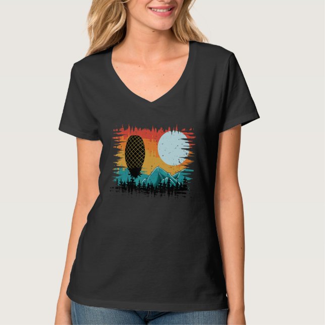 Outdoor Swinger Hiking Camping Retro Upside Down P T-Shirt (Vorderseite)