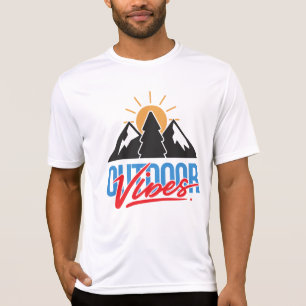 Outdoor Vibes Bergbaum Sonnenaufgang T-Shirt