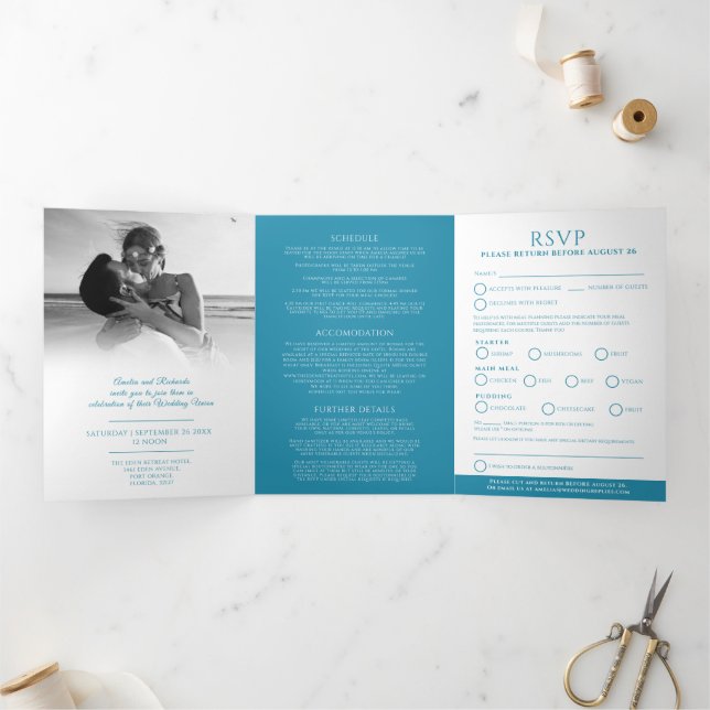 Oval monogramm Hochzeitsoption UAWG blau aquamarin Dreifach Gefaltete Einladung (Innenseite)