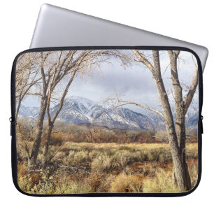 Owens Tal-Mountain View von Mt. Tom Laptopschutzhülle