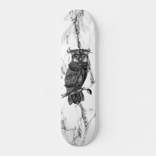 Owl auf Marmor Skateboard