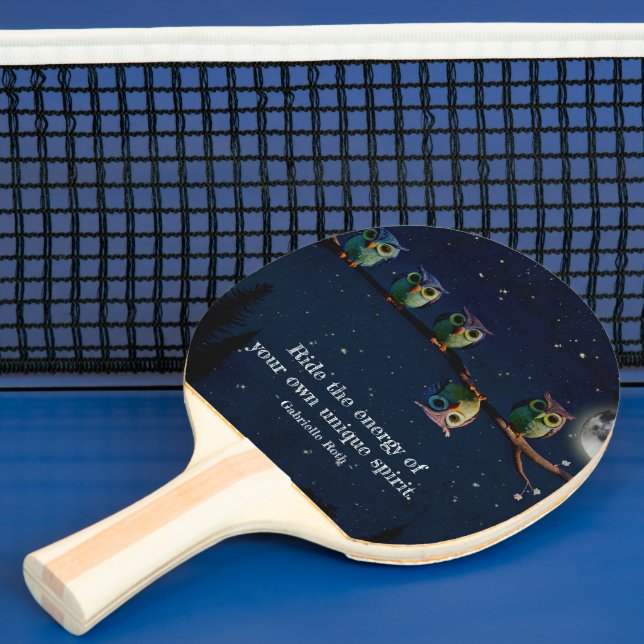 Owl ist anders als ein einzigartiges Angebot Tischtennis Schläger (InSitu)