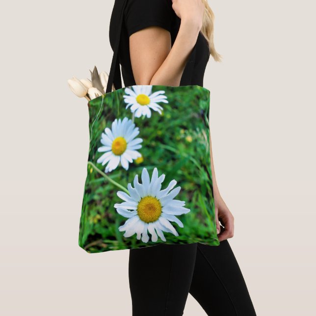OX-Eye-Daisy auf der gesamten Print-Tasche Tasche (Von Nahem)