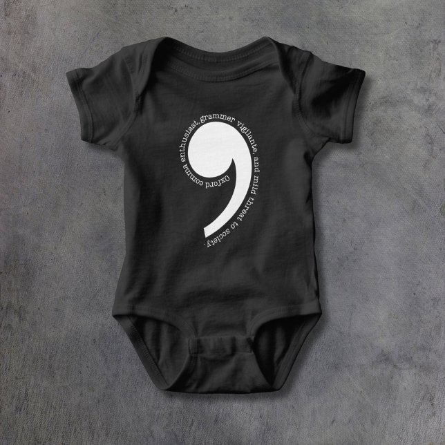 Oxford Comma Enthusiast Baby Strampler (Von Creator hochgeladen)
