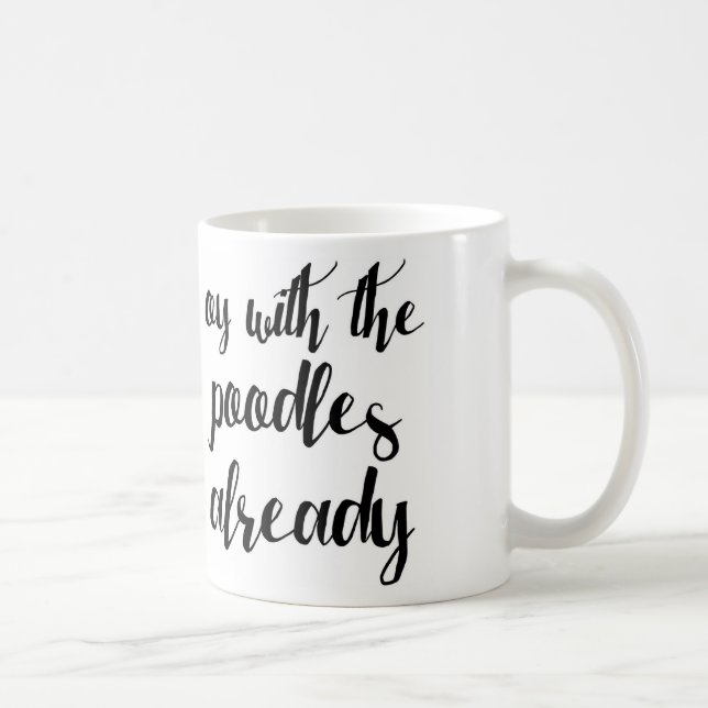 Oy avec la tasse de caniches (Droite)