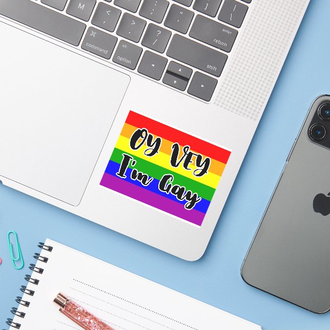 Oy Vey, ich bin Gay Rainbow Flag Niedlich Funny Aufkleber (Laptop mit iPhone)