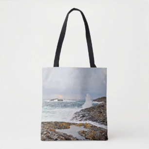 Ozeanwellen Gezeitengestürme Felsen Meer Tasche