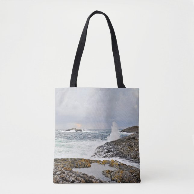 Ozeanwellen Gezeitengestürme Felsen Meer Tasche (Vorderseite)