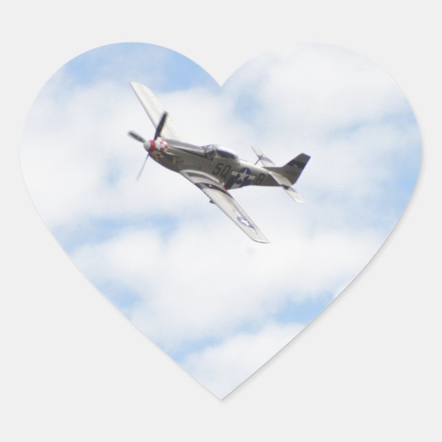 P51 Mustang im Flug Herz-Aufkleber (Vorderseite)
