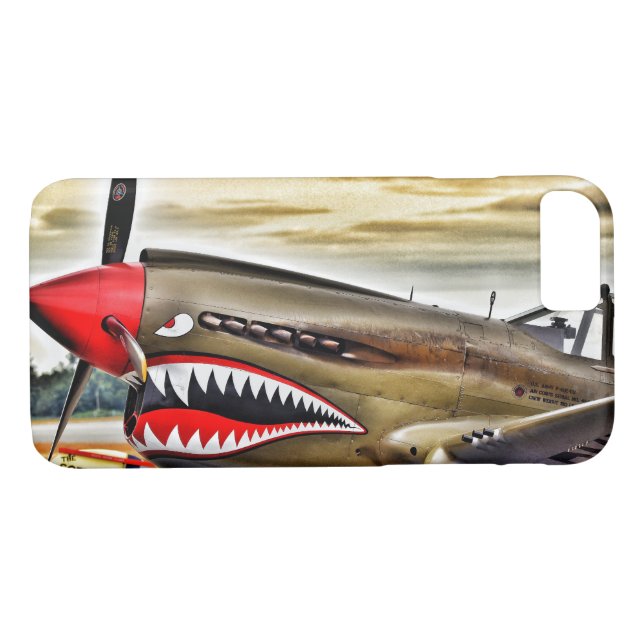 P-40 Warhawk Case-Mate iPhone Hülle (Rückseite (Horizontal))