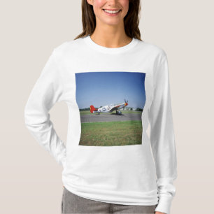 P-51 C Tuskegee Red Tail Flugzeug auf der CAF Air T-Shirt