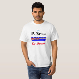 P. Ness holen sich ein Shirt für den Urlaub
