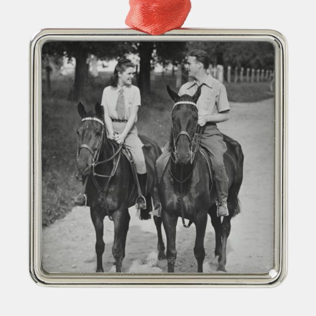 Paar-Reitpferde Silbernes Ornament (Vorne)