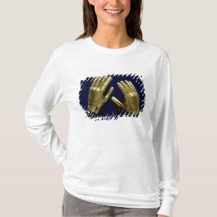 Paar von Begräbnis übergibt, von Peru, c.200-c.8 T-Shirt