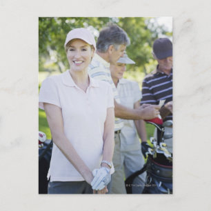Paare, die sich auf Golf vorbereiten Postkarte