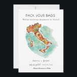 Pack deine Taschen Italien Hochzeit in Urlaubsort Save The Date<br><div class="desc">Rustikale,  elegante und einfache Aquarellkarte Italiens in einer Hochzeit SAVE die DATE-Karte mit Paarbild im Hintergrund für eine Hochzeit in Urlaubsort nach Italien.</div>