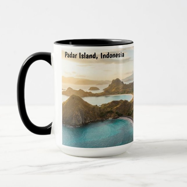 Padar-Insel-Sonnenuntergangs-Landschaft Leinwand Tasse (Links)