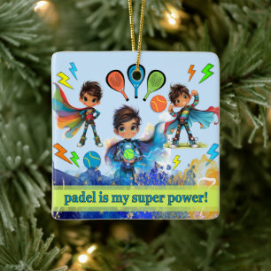 PADEL-ORNAMENT – PADEL-JUNGEN SUPERHELDEN BLAU KERAMIKORNAMENT