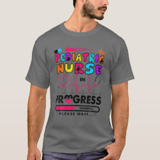 Pädiatrische Krankenschwester in der Zukunft Gesch T-Shirt
