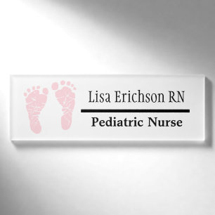 Pädiatrischer Krankenschwester-Rosa-Namen-Umbau Namenschild