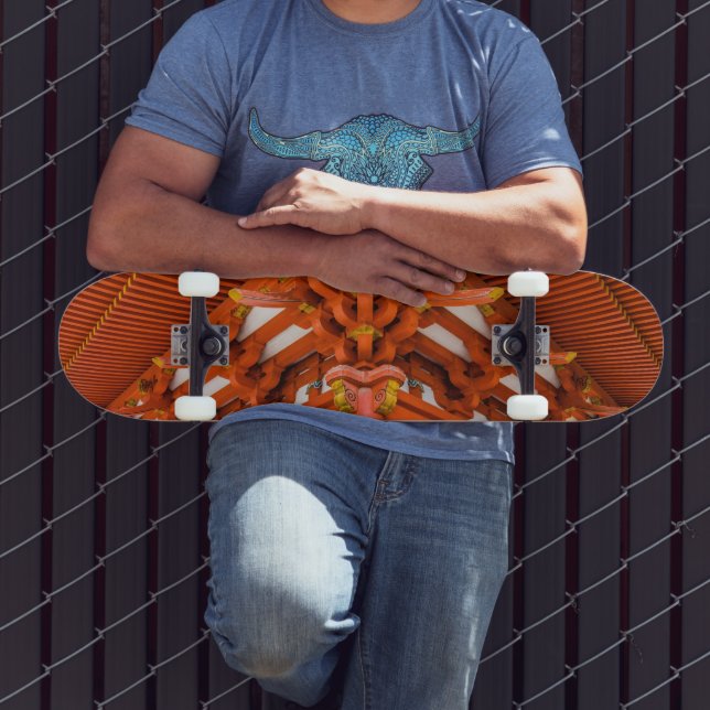 Pagoda Bottom up Perspektive, Miyajima Skateboard (Außenbereich 3)