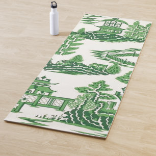 Pagoda Teezeremonie auf dem Jade Green Yogamatte