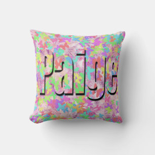 Paige, Girls Nome Logo auf Pastellschmetterlingen, Kissen