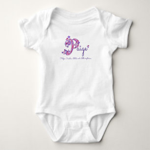 Paige P Monogramm Name bedeutet Herz-Mädchen Baby Strampler