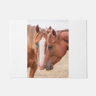 Paillasson Chevaux qui se câlinent dans un pâturage