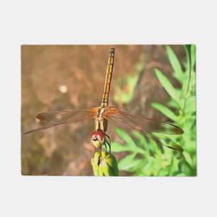 Paillasson Dragonfly Artistique Reposant Sur Une Tête De Fleu