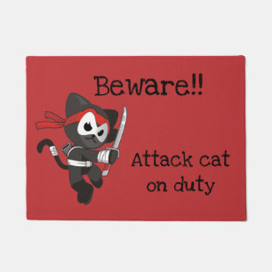 Paillasson Drôle chat d'attaque rouge et noir