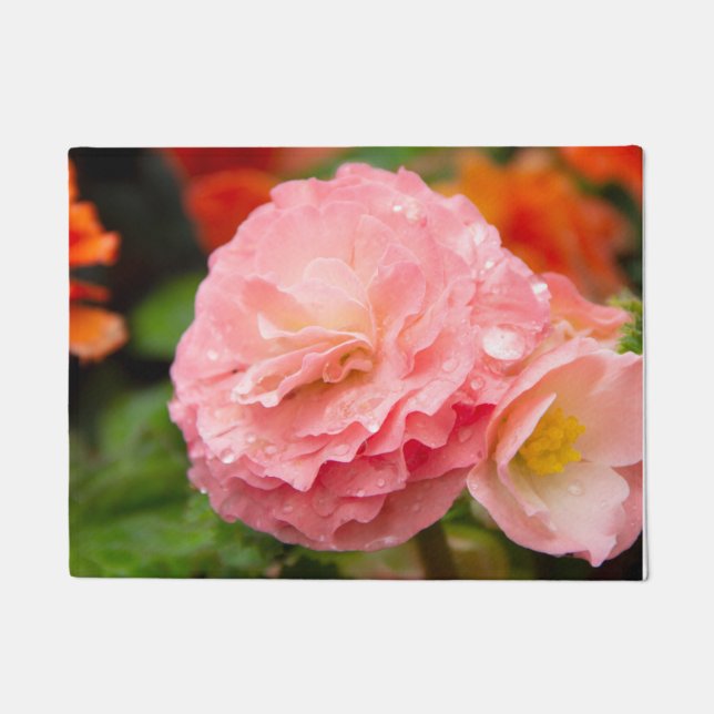 Paillasson Fleur rose délicate après la pluie (Devant)