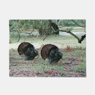 Paillasson Les dindes sauvages de Thanksgiving Day dans un ch