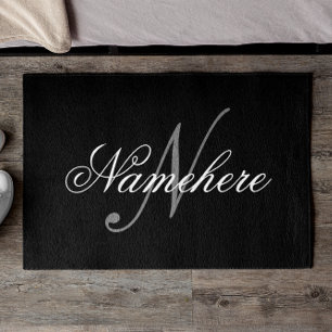 Paillasson Monogramme de nom noir et blanc personnalisé uniqu
