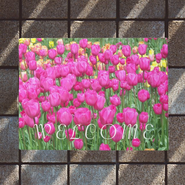 Paillasson Pink Tulip Garden Floral Welcome Doormat (In Situ)