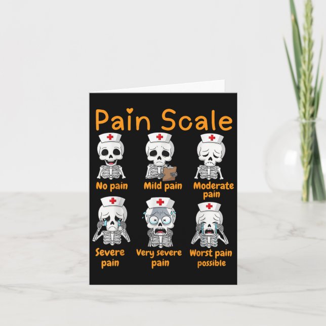 Pain Scale Cute Nurse Skeleton Halloween Trauma Fu Karte (Vorderseite)