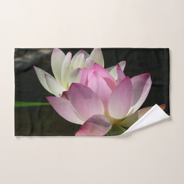Paire de fleurs de Lotus II (Serviette à main)