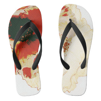 paire florale frappante de tongs