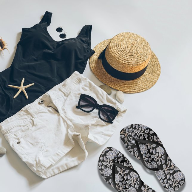 Paire florale noire foncée de tongs (Créateur téléchargé)