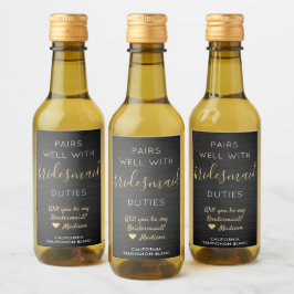 Pairs Well Bridesmaid Vorschlag Black and Gold Min Weinetikett