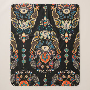 Paisley Blumen nahtlos Muster. Dunkle Kulisse mit Sherpadecke