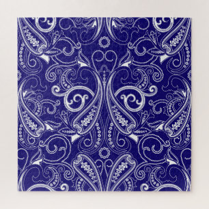Paisley-Monochrom: blaue, weiße Eleganz.